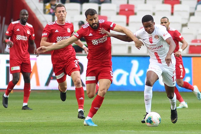 nhan-dinh-soi-keo-sivasspor-vs-antalyaspor-luc-0h00-ngay-1-11-2022