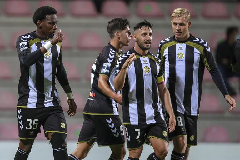 nhan-dinh-soi-keo-covilha-vs-nacional-luc-3h45-ngay-15-12-2022