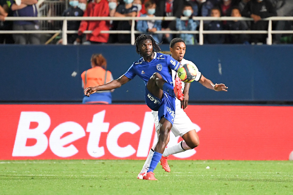 nhan-dinh-soi-keo-troyes-vs-nantes-luc-21h00-ngay-28-12-2022