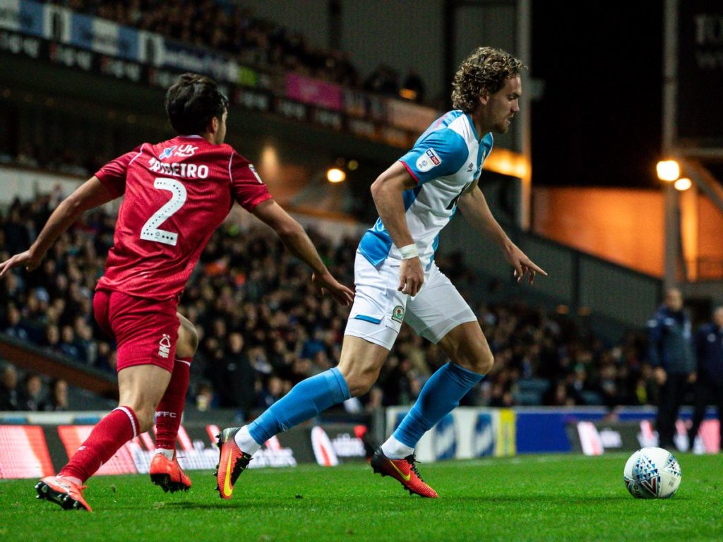 soi-keo-nhan-dinh-blackburn-vs-nottingham-luc-02h45-ngay-22-12-2022