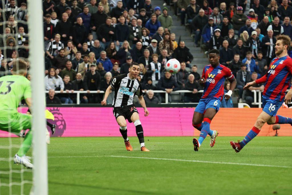 soi-keo-nhan-dinh-crystal-palace-vs-newcastle-luc-00h30-ngay-22-01-2023-1