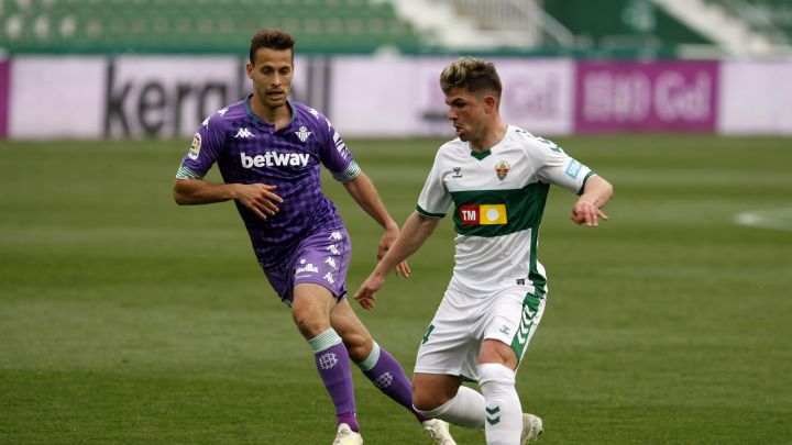 nhan-dinh-soi-keo-elche-vs-betis-luc-3h00-ngay-25-2-2023