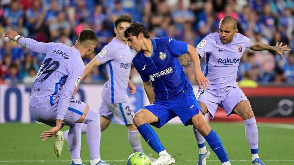 Soi kèo nhận định Getafe vs Barcelona lúc 21h15 ngày 16/04/2023