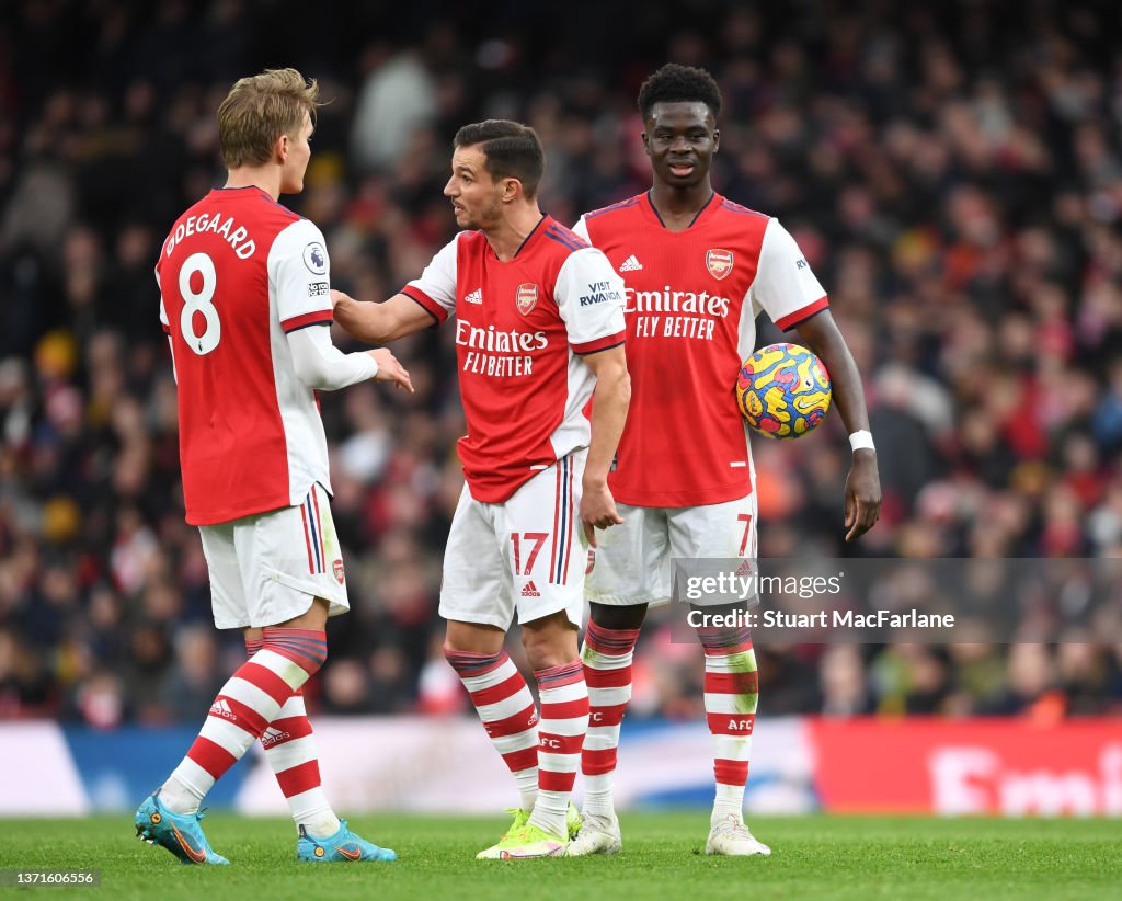 Ban cán sự hiiejen tại của Arsenal