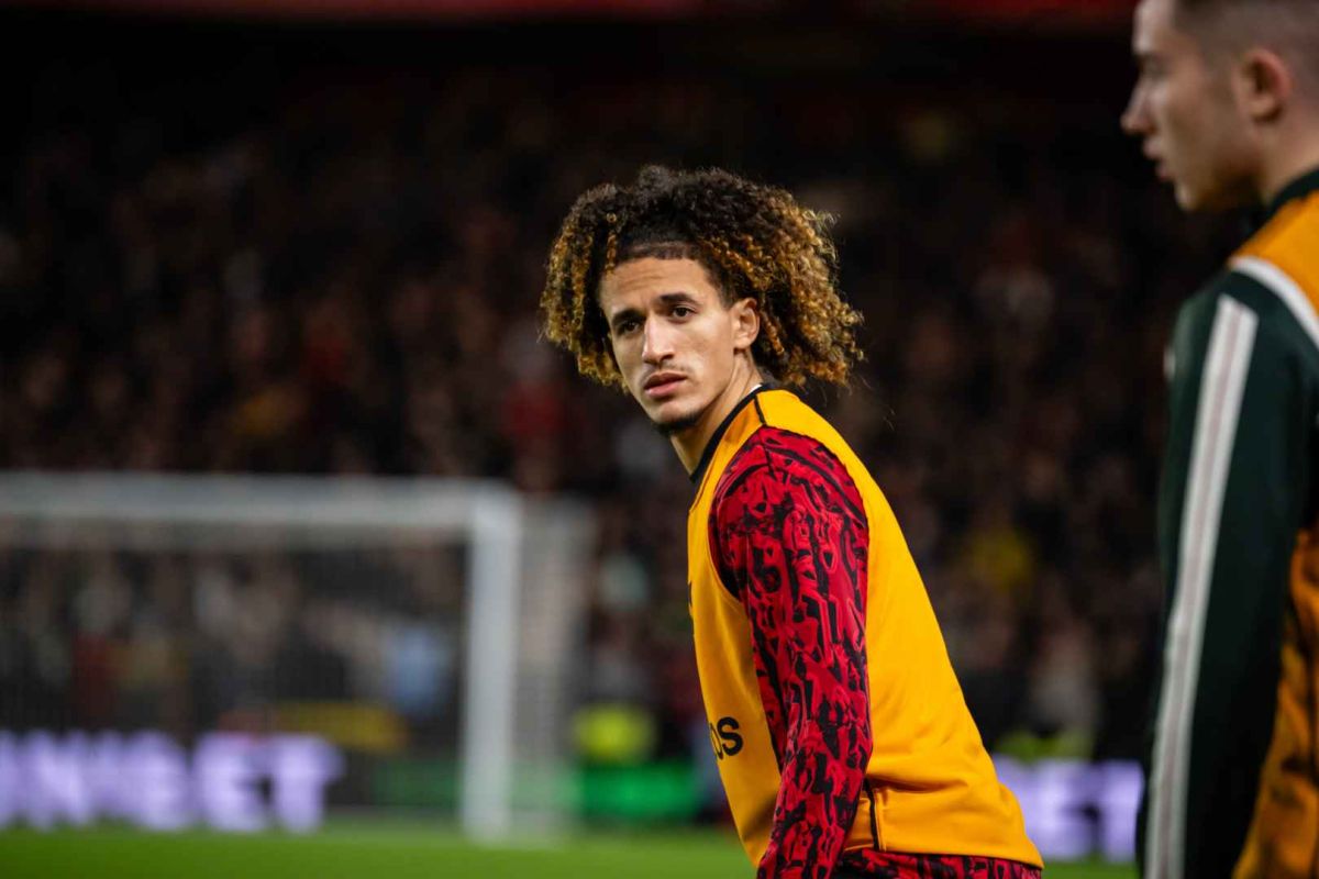 Man United chờ đợi 1 tín hiệu tốt từ Hannibal