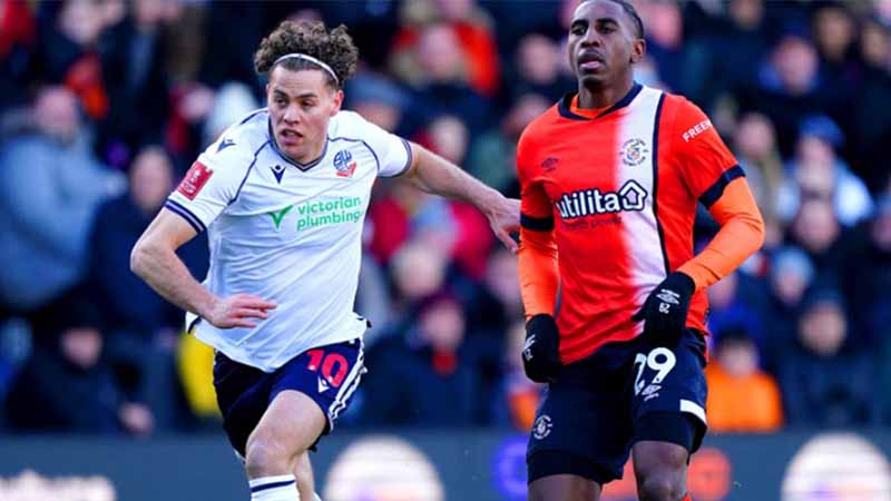 Soi kèo Bolton vs Luton