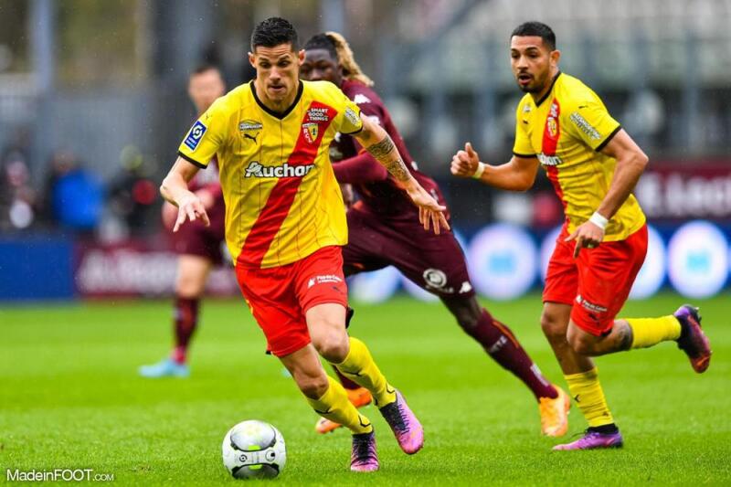 Soi kèo Lens vs Freiburg