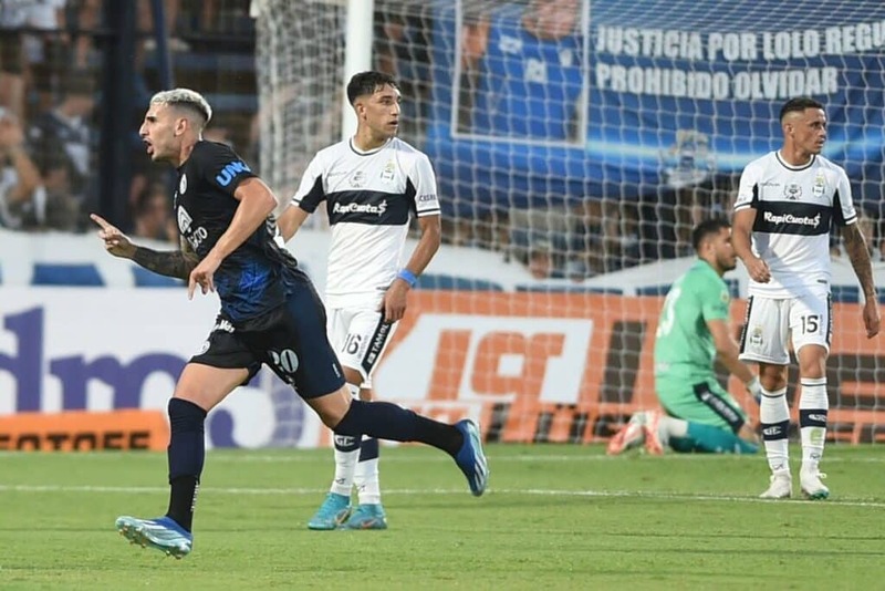 Soi kèo Rosario vs Rivadavia