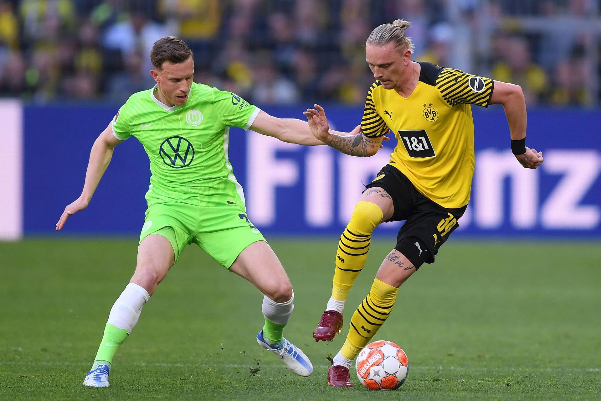 Soi kèo Wolfsburg vs Dortmund