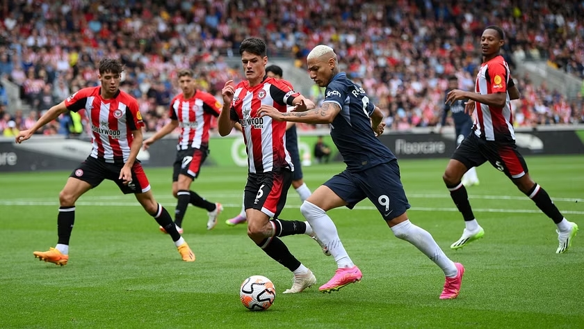Soi kèo Tottenham vs Brentford ngày 2/1