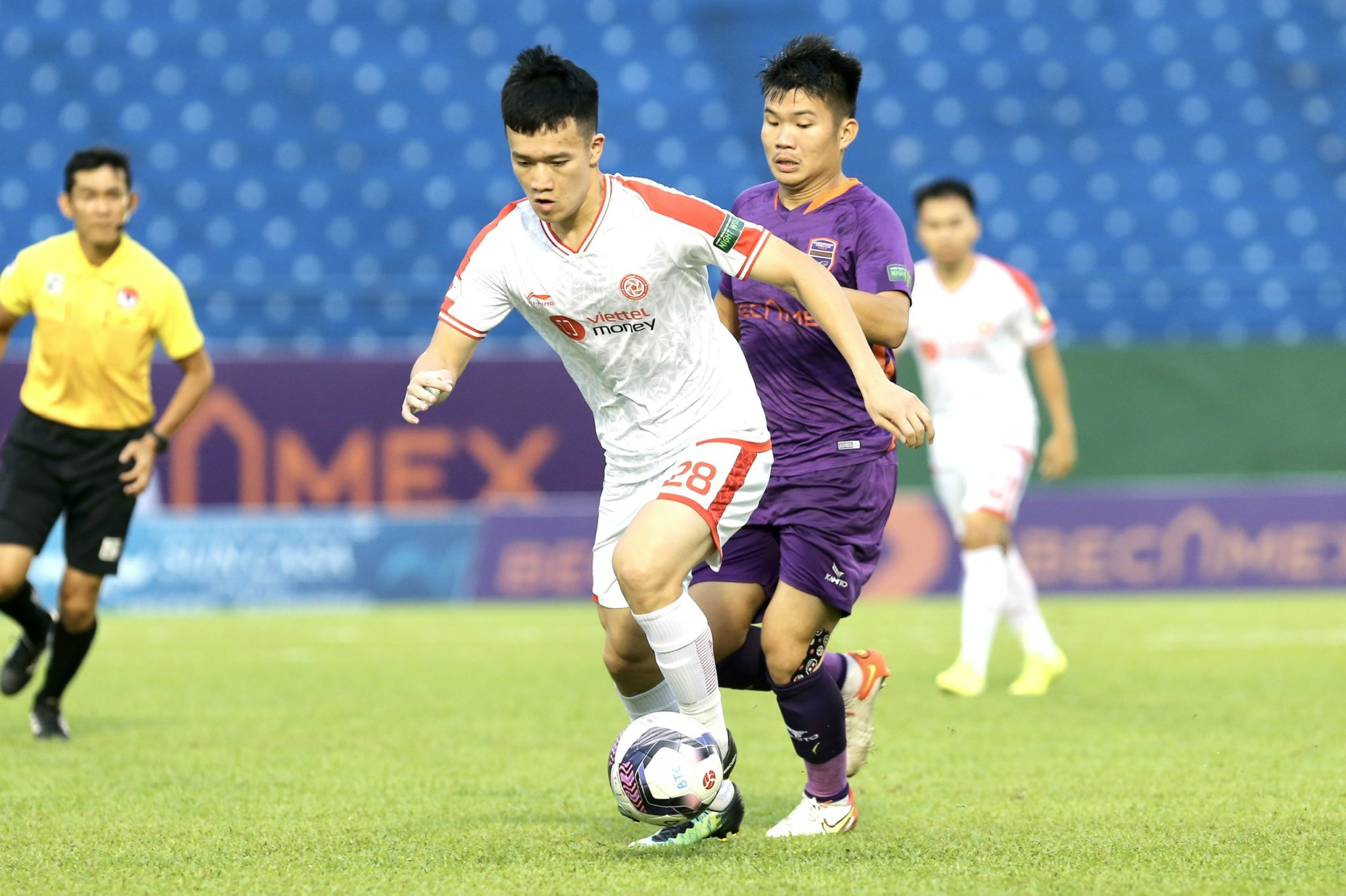 Soi kèo Viettel vs Bình Dương ngày 23/2