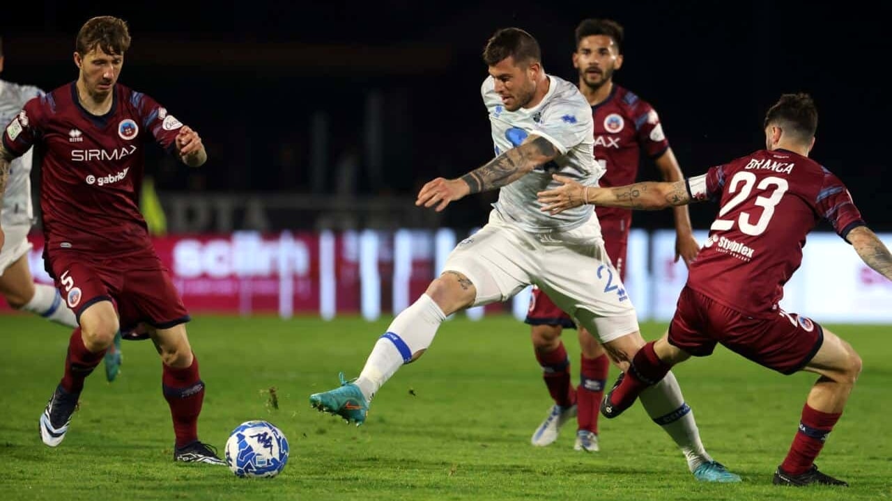Soi kèo Como vs Cittadella ngày 1/5