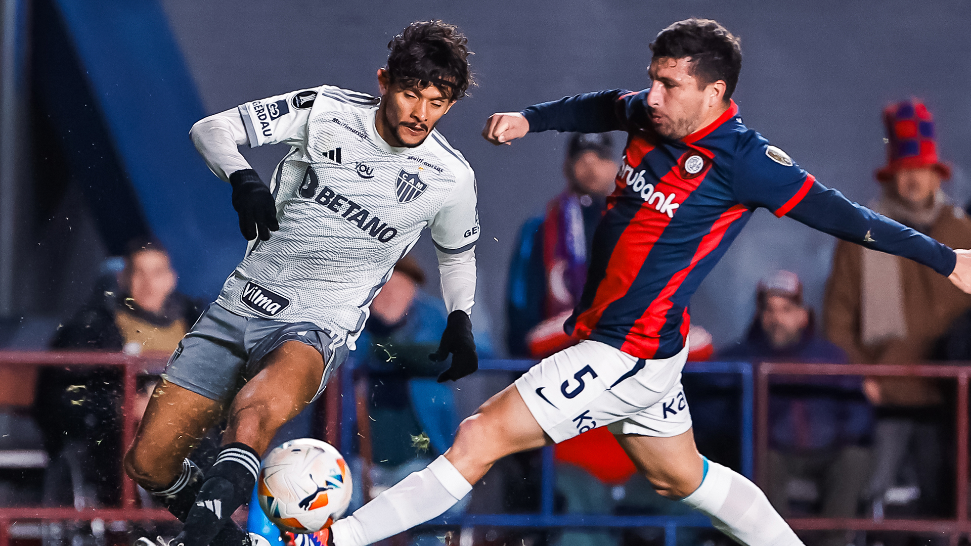 Nhận định soi kèo Atletico Mineiro vs San Lorenzo lúc 07h30 ngày 21/8/2024 nhan-dinh-soi-keo-atletico-mineiro-vs-san-lorenzo-luc-07h30-ngay-21-8-2024-1