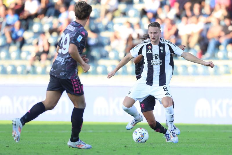 soi-keo-juventus-vs-psv-ngay-12-02