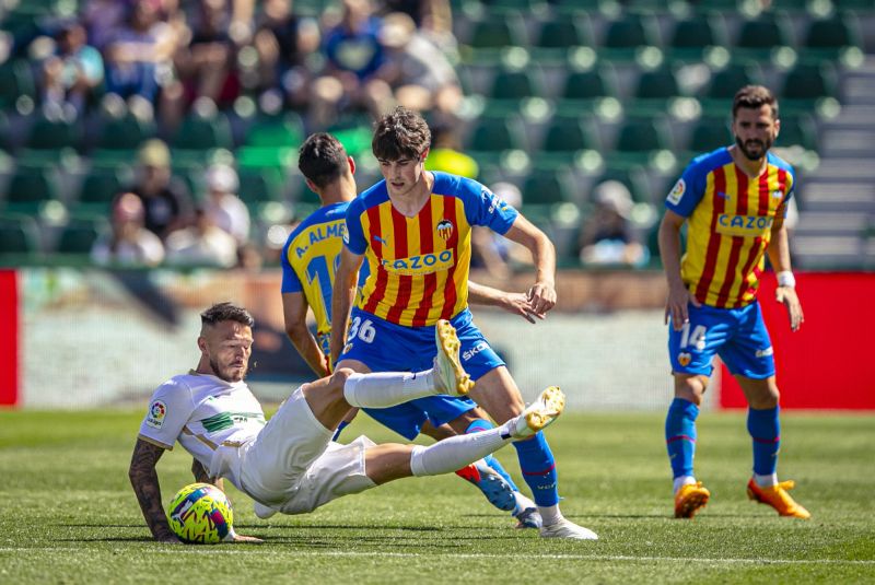 nhan-dinh-valencia-vs-oviedo-ngay-30-9
