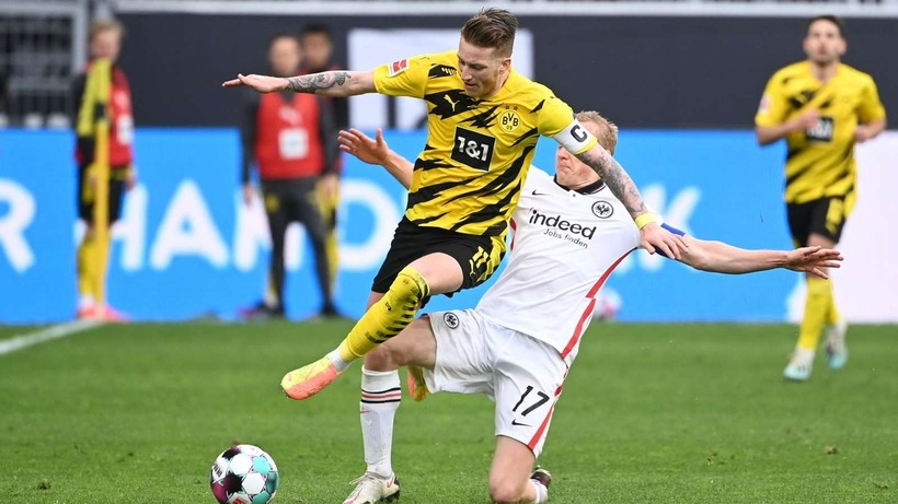 Soi kèo Frankfurt vs Dortmund